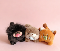 Porte-clés mignon chaton avec cordon de tirage, queue qui bouge, poupée en peluche, pendentif pour sacs d'école, accessoire unique et élégant