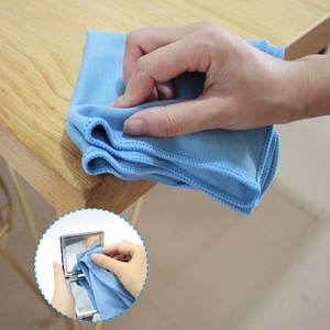 Serviette en <span class=keywords><strong>microfibre</strong></span> <span class=keywords><strong>pour</strong></span> <span class=keywords><strong>vitres</strong></span>, miroirs, pare-brise, écrans d'ordinateur, téléviseurs, tablettes, vaisselle, objectifs d'appareil photo - Sans produits chimiques - Product Image 6