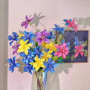 Flores Artificiales de Lirio Simuladas al Estilo Monet, Arreglo Floral de Seda Colorido, Decoración para Bodas, Accesorios para Fotografía en Exteriores, Decoración del Hogar - Product Image 1
