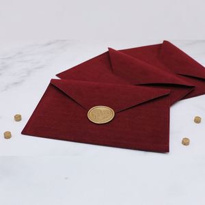 Enveloppes en velours rouge de luxe, papier et enveloppes vintage, enveloppe de mariage personnalisée avec carte, sceau de cire - Product Image 3