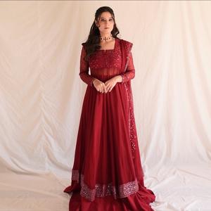 Ensemble de costume Anarkali brodé en marron pour femmes Unity Luxure, élégant pour les fêtes et les mariages - Product Image 1