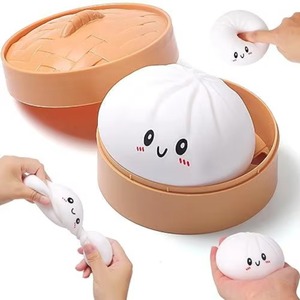 Jouets Squishy Géants Personnalisés en Usine : Le Ravioli Mystère Viral, le Pain Squishy et le Ravioli Mystère Squishy pour Enfants et Adultes - Product Image 5