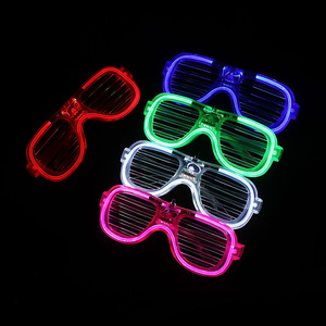 Gafas de Fiesta con Luces LED para Jóvenes de 15 a 35 Años, Componentes Electrónicos de Plástico Duradero - Product Image 3