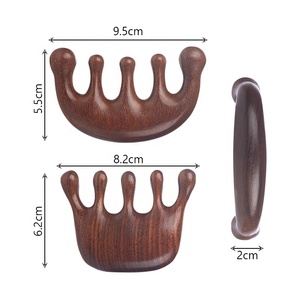 Popular logotipo personalizado cabeza Gua Sha herramientas de masaje de cabello masaje peine de madera de sándalo cepillo masajeador de cuero cabelludo para el crecimiento del cabello - Product Image 2