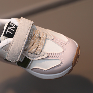 Chaussures de sport décontractées noires pour enfants, design de marque, à fermeture auto-agrippante, pour bébés garçons, mignonnes et abordables - Product Image 5