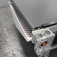 Alimentation et déchargement automatiques plate-forme de convoyeur de machine de routeur cnc Table de convoyeur pour le travail du bois
