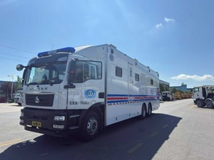 Camion clinique mobile médical entièrement équipé, neuf, diesel, boîte manuelle, avec norme d'émission EURO 5 - Product Image 2