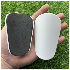 Protectores de Espinilleras Ligeros Anticolisión al por Mayor, Personalizables con Sublimación, Pequeños y Mini, para Fútbol Soccer, para Adultos y Jóvenes - Product Image 5
