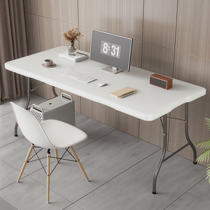 Chaises pliantes de jardin en plastique blanc, légères et portables, idéales pour les événements et les mariages - Product Image 2
