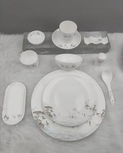 Service de table en porcelaine fine 45% multi-séries, motifs décoratifs variés, bord doré, pour hôtels, mariages et restaurants - Product Image 3