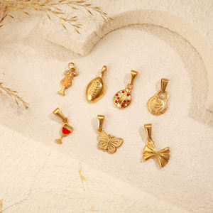 Colgante impermeable de concha de océano 18K PVD chapado en oro de acero inoxidable pulpo cangrejo collar de pez joyería para mujeres y hombres - Product Image 3