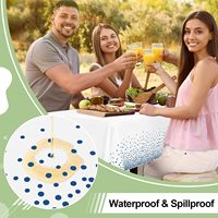 Nappe de table en plastique jetable, 54 x 108 pouces, rectangulaire, imperméable, pour dîner et fête
