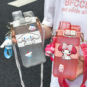 Botella de agua Sanrio Tritan, taza doble para niños, diseño de dibujos animados, uso en verano, regreso a la escuela, taza individual - Product Image 2