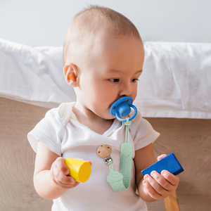Clip de sucette Icecream sans BPA-Support en silicone extensible pour accessoires de bébé - Product Image 4