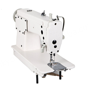 จักรเย็บผ้าอุตสาหกรรมแบบเดินเท้า รุ่น 6150 แบบตั้งโต๊ะ โปรแกรมได้ พร้อมมอเตอร์และชิ้นส่วนเหล็ก - Product Image 3