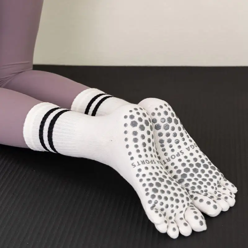 Di alta qualità moda traspirante 5 piedi di allenamento per squadra di danza Yoga palestra antiscivolo eleganti calze personalizzate antiscivolo