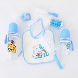 Ensemble d'accessoires d'alimentation <span class=keywords><strong>pour</strong></span> nouveau-né : tétine de dessin animé, serviette de bave, brosse à <span class=keywords><strong>biberon</strong></span>, coton-tige en silicone et PP - Product Image 2