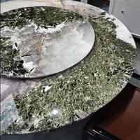 Dalle de granit vert Calcite Panduora du Brésil de luxe, translucide rétroéclairée, pour mur d'accentuation, plan de travail et îlot en granit vert Patagonia