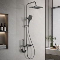 Ensemble de robinets de salle de bain thermostatiques muraux modernes en chrome poli, avec jets de pulvérisation doux effet pluie et barre coulissante à poignée unique