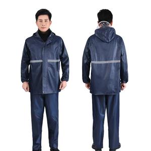 Chubasqueros <span class=keywords><strong>de</strong></span> fábrica Oxford PVC Rain Sui para adultos PVC Precio barato Chubasquero impermeable para hombres - Product Image 1