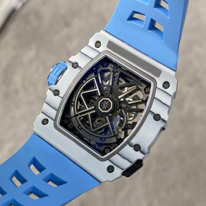Reloj mecánico con textura de fibra de carbono estilo RM con movimiento esqueletizado, un reloj de lujo para hombre. - Product Image 3
