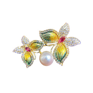 XILIANGFEIZI DIY Emaille-bemalte Zirkon-Schmetterlingsbrosche für Damen, Perlen-Corsage, hohl, passend für 8*<span class=keywords><strong>9mm</strong></span> - Product Image 2