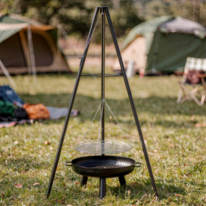<span class=keywords><strong>Brasero</strong></span> sur trépied en fer forgé style classique OEM 22 pouces avec support pour casseroles et grille suspendue pour jardin, cour et <span class=keywords><strong>barbecue</strong></span> - Product Image 2