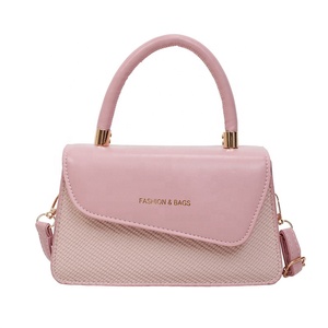 <span class=keywords><strong>Sac</strong></span> à bandoulière carré en PU <span class=keywords><strong>pour</strong></span> femme 2025 – Style tendance <span class=keywords><strong>pour</strong></span> téléphone <span class=keywords><strong>portable</strong></span> – Sacs bandoulière <span class=keywords><strong>pour</strong></span> dames - Product Image 6