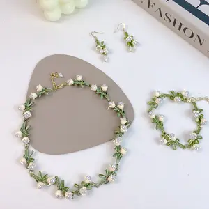 Vintage Natuurlijke Parelketting Vrouwelijke Plant Lelie Vallei Lelie Oorbel Armband Vintage Choker Tij