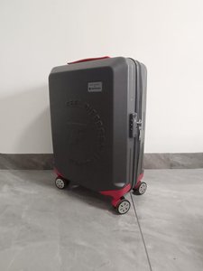 Maleta de Viaje Moderna y Exclusiva en Oferta, Fabricada en PP Termoformado Premium con Candado TSA y Asa Metálica con 8 Ruedas - Product Image 4