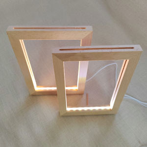 Cadre photo en bois massif écologique à faire soi-même avec lumière LED à écran sérigraphié, ornements décoratifs de bureau créatifs faits à la main - Product Image 1