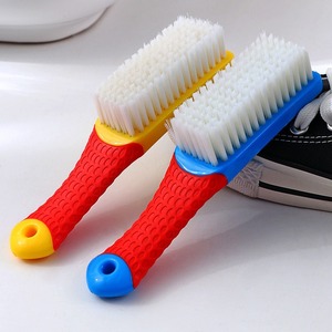 แปรงขัดรองเท้านาโน ขนแปรงนุ่ม แปรงทำความสะอาดไนลอนสำหรับรองเท้า ซักผ้าอเนกประสงค์ ด้ามจับสีน้ำเงินแดง - Product Image 3