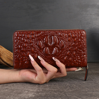 Dompet Ponsel Kulit Asli Motif Buaya Panjang dengan Ritsleting, Tempat Kartu Kredit, dan Lapisan Katun