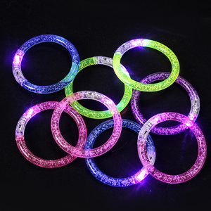 Bracelets LED pour fêtes, cadeaux lumineux en acrylique pour Thanksgiving, Noël, anniversaires, Halloween - Product Image 2
