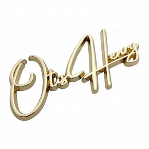 Proveedor chino de alta calidad flexible metal Logo etiqueta bolsos hardware placa - Product Image 2