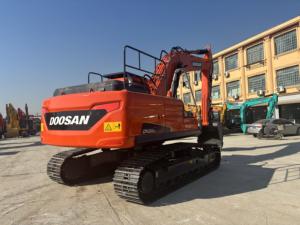 Excavatrice sur chenilles Doosan DX225LC originale de la Corée 22 tonnes, parfait état, modèle 2022, roulement d'engrenage du moteur, garantie de 6 mois - Product Image 3