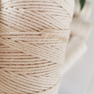 Cordon en macramé tressé de couleur naturelle de 2 mm x 200 m, <span class=keywords><strong>corde</strong></span> en <span class=keywords><strong>coton</strong></span> pour la décoration murale, les suspensions de plantes, l'artisanat et le tricot - Product Image 6