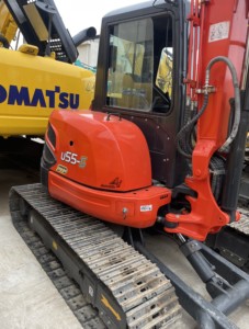รถขุดขนาดเล็ก Kubota U55 ของแท้จากญี่ปุ่น 5 ตัน 6 ตัน ราคาดีที่สุด รถขุดมือสอง ใช้ในเมืองและฟาร์ม เครื่องยนต์และปั๊มได้รับการรับรองมาตรฐาน CE - Product Image 2