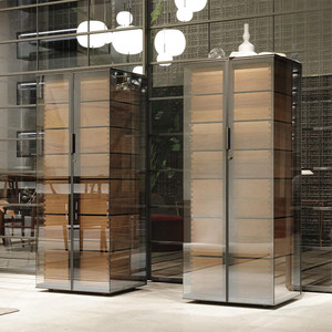 Comò a sette cassetti in legno massello Finich, design minimalista italiano, con contenitore Rimadesio - Product Image 2