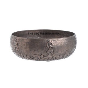 Cuenco de textura martillada de forma redonda de Metal de cobre, cuenco decorativo antiguo para servir frutas y verduras para el hogar - Product Image 1