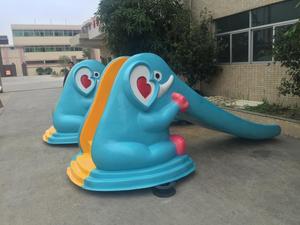 Toboganes de agua de fibra de vidrio para niños residenciales y almohadillas para salpicaduras Equipo de parque acuático para juegos divertidos para niños - Product Image 5