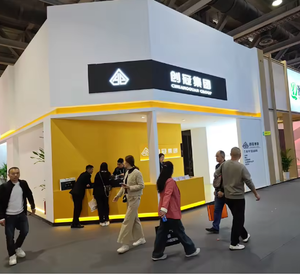 Villa de luxe moderne de style europé<span class=keywords><strong>en</strong></span> à trois étages avec balcons et éclairage extérieur d'ambiance, service de rénovation et de conception - Product Image 5