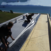 Membrane de toiture en EPDM pliable, personnalisable en couleur, la plus populaire des États-Unis, garantie 5 ans, résistante aux UV, moderne