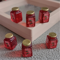 Mini Aardbeienjam Schattig Flesje Platte Achterkant Hars Cabochons DIY Knutselwerk Charm Slime Accessoires Telefoonhoesje Decoratie Poppenhuis Miniatuur