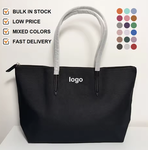 Nuova Borsa Tote di Lusso alla Moda di Marche Famose, Grande Capacità, Borsa a Tracolla Francese - Product Image 1