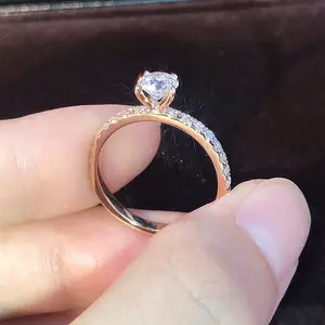 Venta al por mayor de joyería de moda anillo propuesta anillo de compromiso 925 Plata diamante anillo de oro