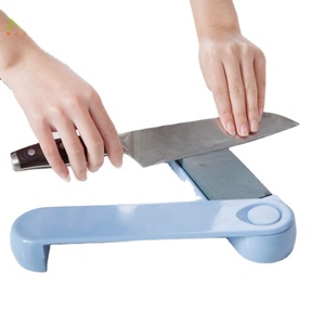 Nouveaux produits de cuisine 2023, vente chaude, mini aiguiseur de couteaux de poche avec couteaux de cuisine et accessoires - Product Image 1
