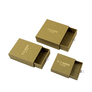 Hộp Đóng Gói Trang Sức Bằng Giấy Thủ Công Màu Vàng Sang Trọng Hộp Trang Sức Bằng Bìa Cứng Chất Lượng Cao Tùy Chỉnh Có Logo - Product Image 1