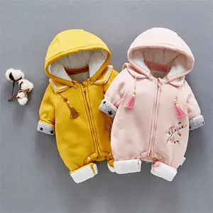 YQ618 무료 배송 도매 신생아 겨울 아기 면화 잠옷 두꺼운 플리스 외부 jumpsuit 아기 romper 아기 옷