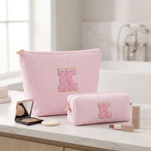 Set de Bolsas de Maquillaje Vintage Personalizadas con Iniciales, Bolsa Cosmética con Parche de Letras, Neceser de Viaje Personalizado para Mujer - Product Image 3